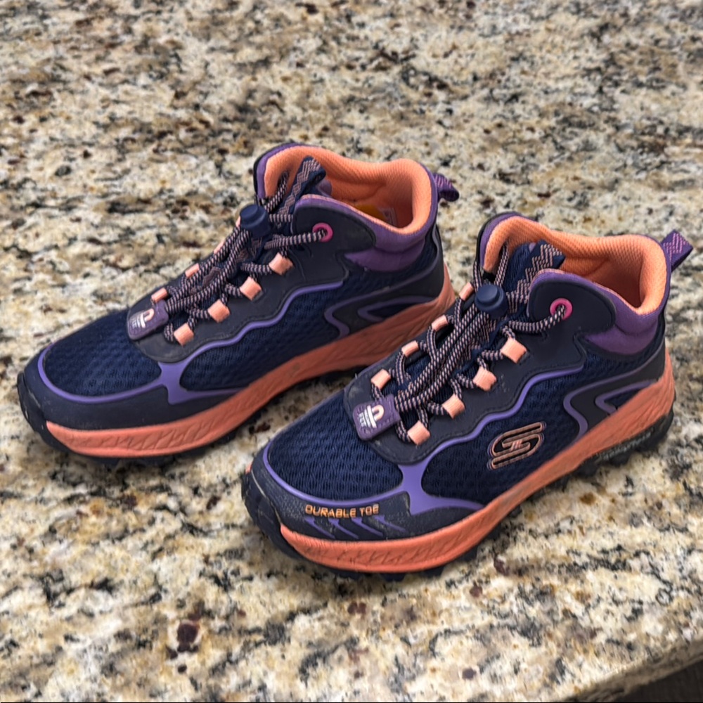 Skechers Kids Shoes in Navy and Orange